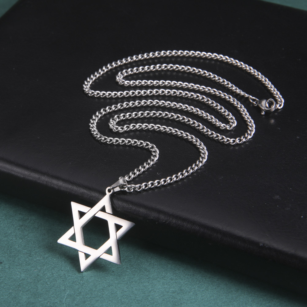 Collier pendentif étoile de Da - Storage avis et prix